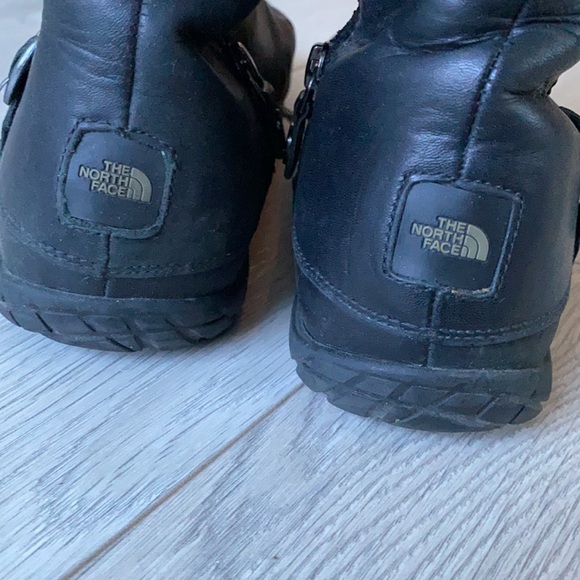 North Face black leather boots - Picture 5 of 8